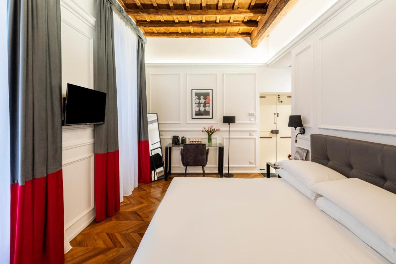 Largo Arenula Suites Roma Esterno foto